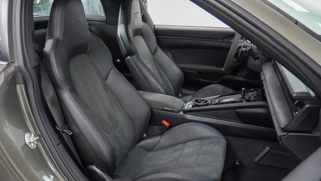 Certified 2023 Porsche 911 Targa 4 GTS image 17
