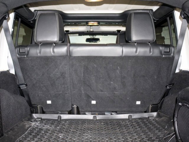Used 2013 Jeep Wrangler Unlimited Sahara w/ Connectivity Group image 7