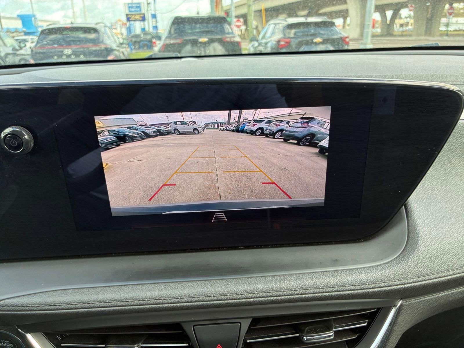 Used 2025 Buick Encore GX Preferred image 17