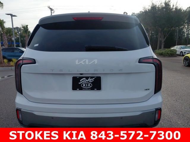 Used 2023 Kia Telluride EX w/ EX Captain's Chair Package image 6