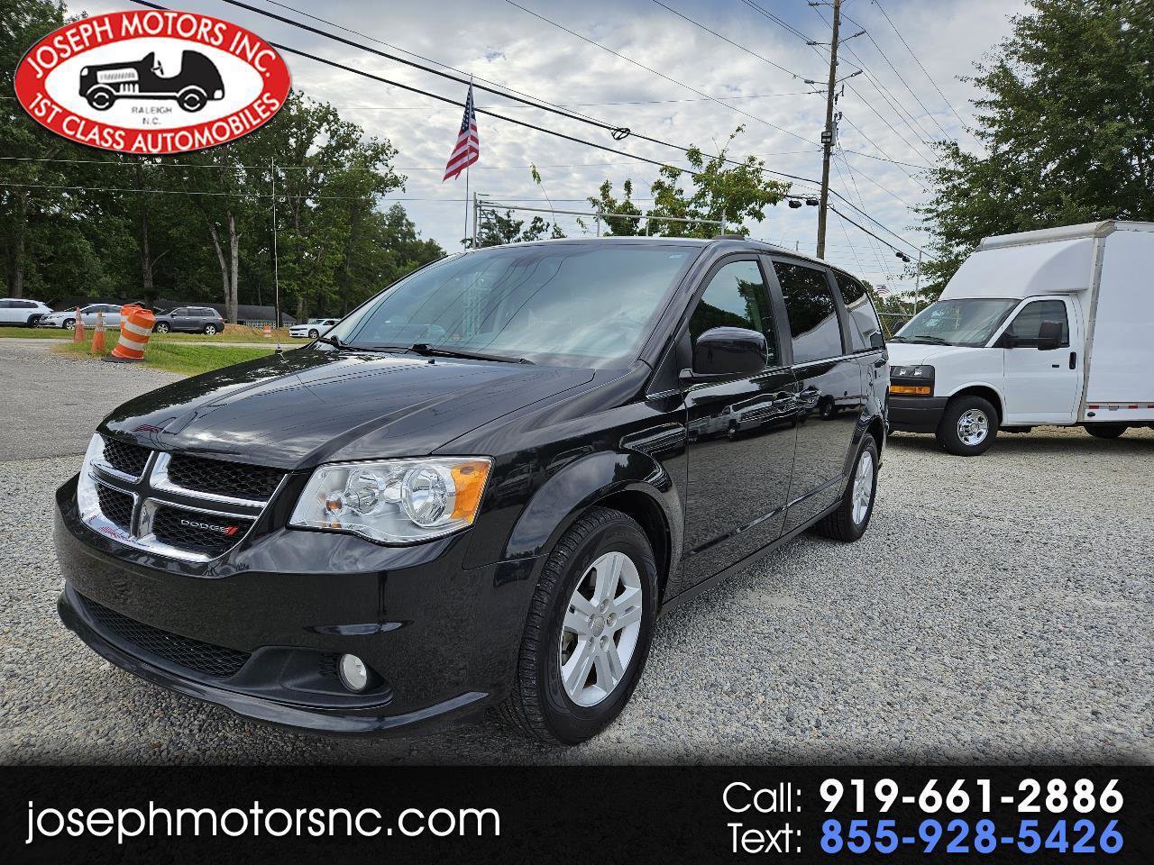 Used 2019 Dodge Grand Caravan SXT image 1