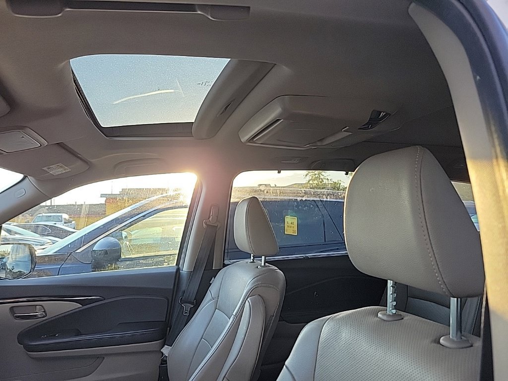Used 2019 Honda Pilot Elite image 7