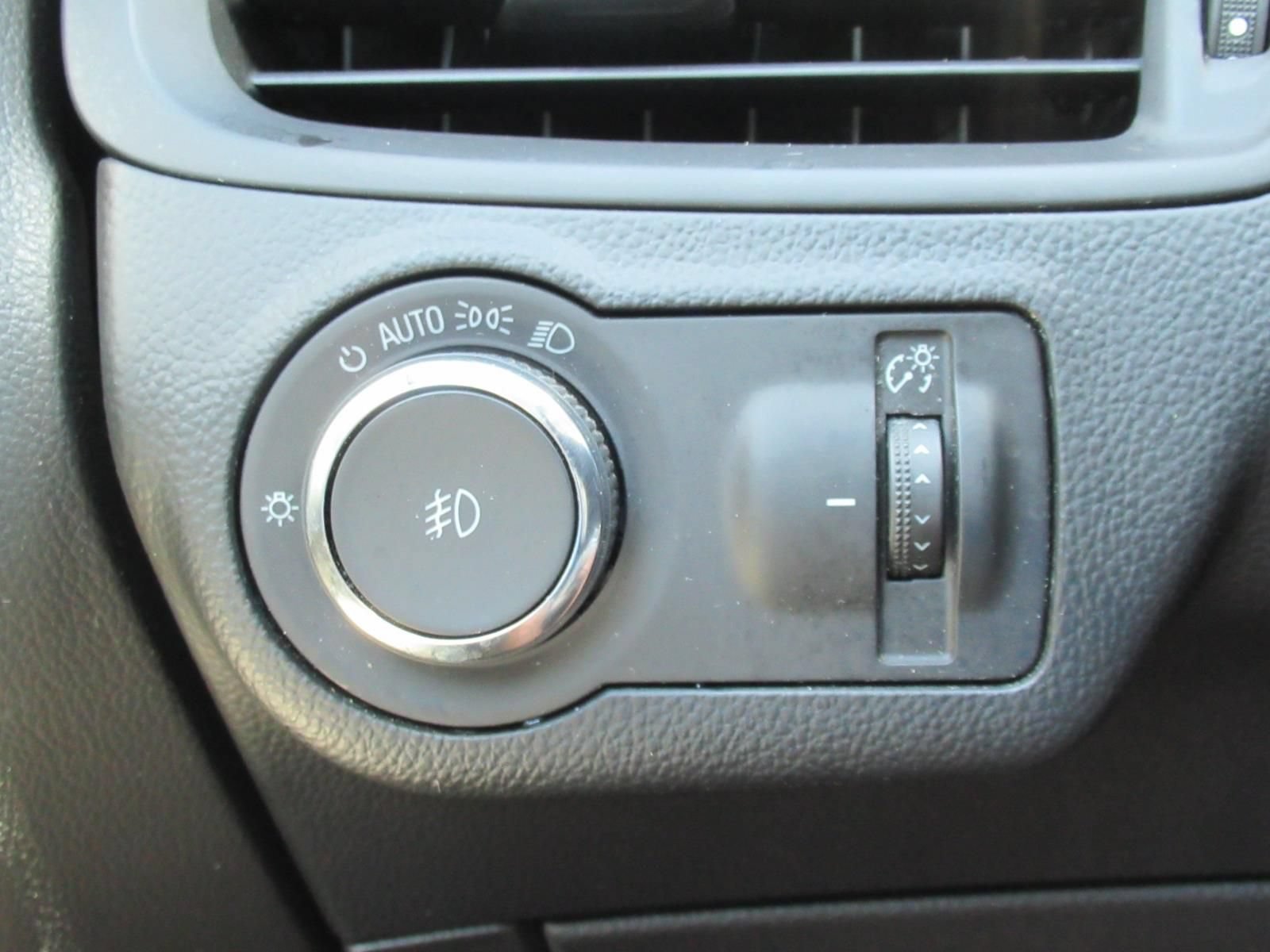 Used 2019 Buick Envision Premium AWD/4WD image 21