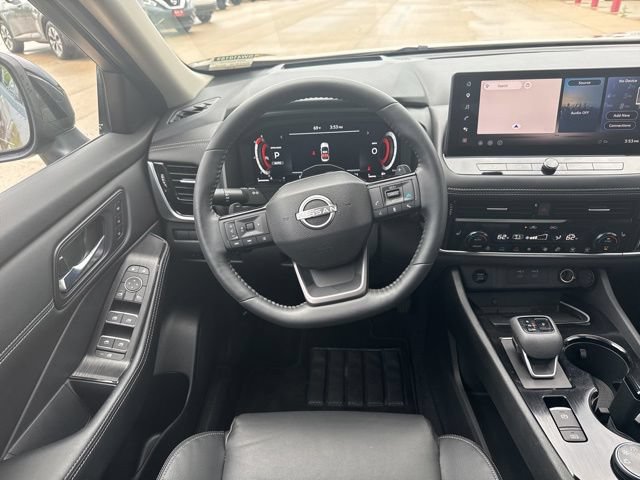 Used 2025 Nissan Rogue SL w/ Tech Package AWD/4WD image 27
