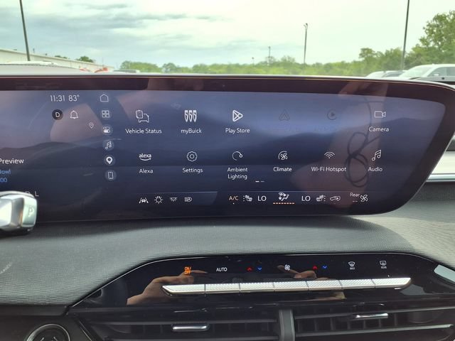 Used 2025 Buick Enclave Preferred AWD/4WD image 77