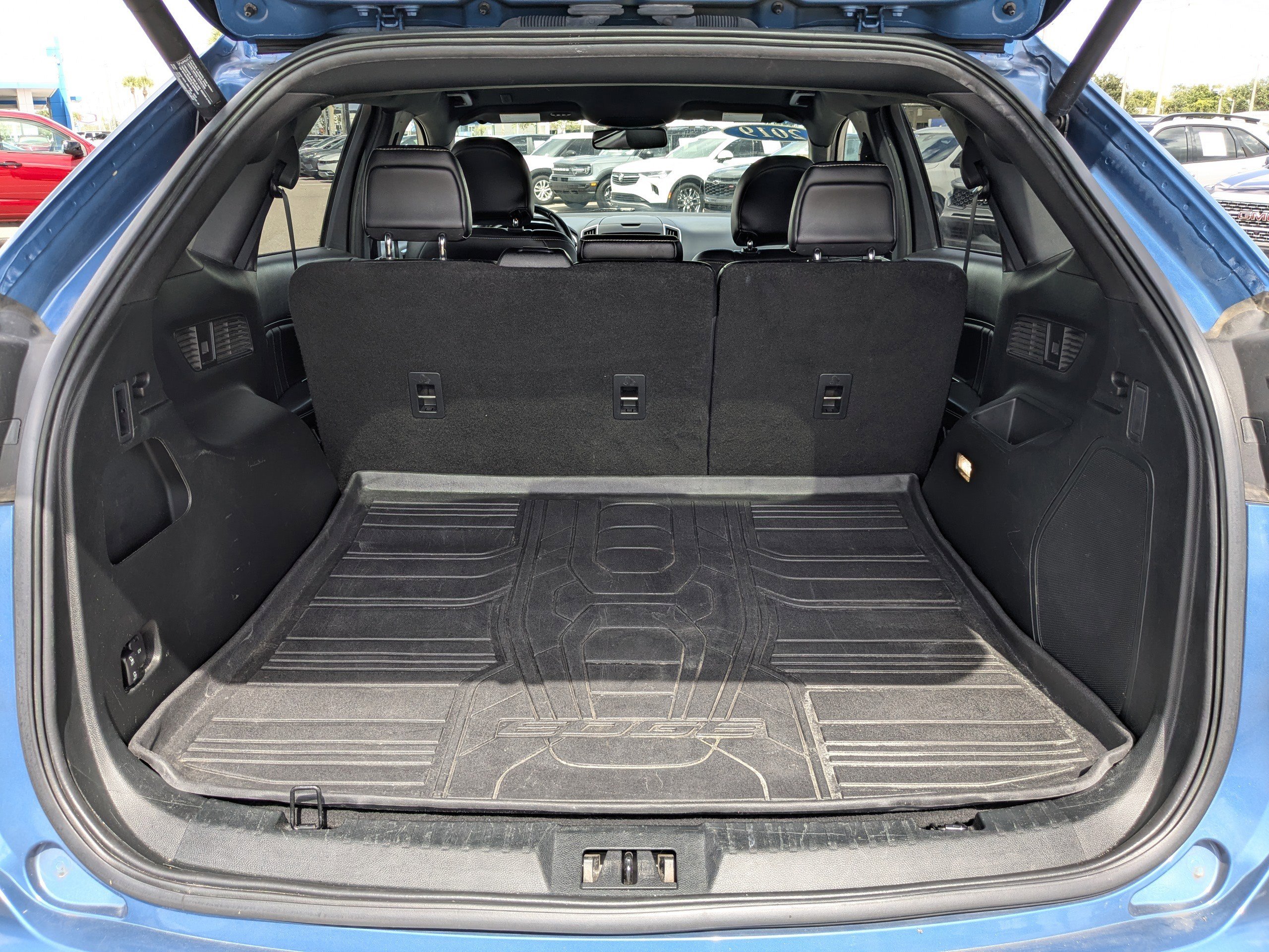 Used 2019 Ford Edge ST w/ Convenience Package image 12