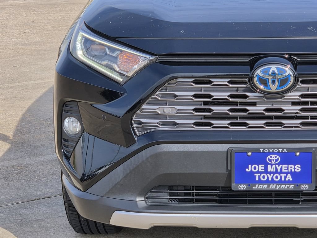 Used 2019 Toyota RAV4 Limited w/ Limited Grade Weather Package AWD/4WD image 5