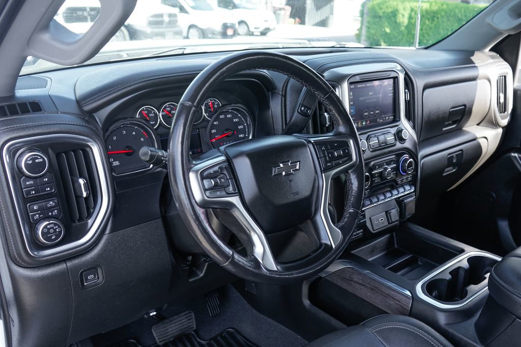 Used 2022 Chevrolet Silverado 2500 LTZ w/ LTZ Plus Package AWD/4WD image 21