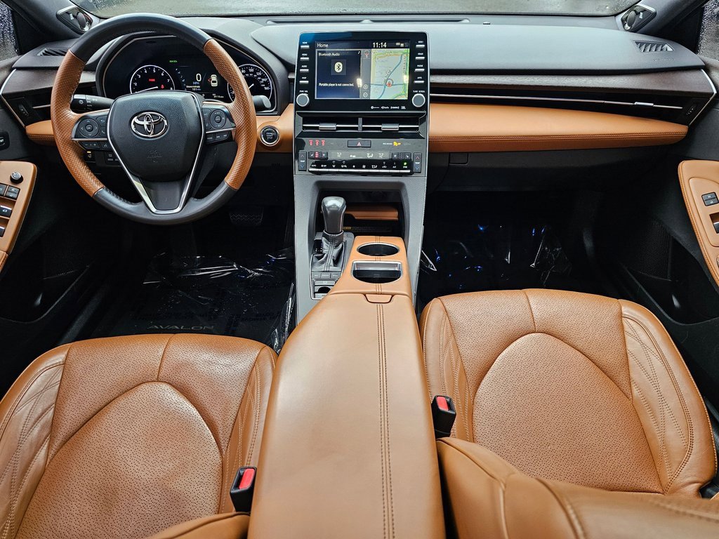 Used 2019 Toyota Avalon Limited w/ Preferred Accessory Package image 9