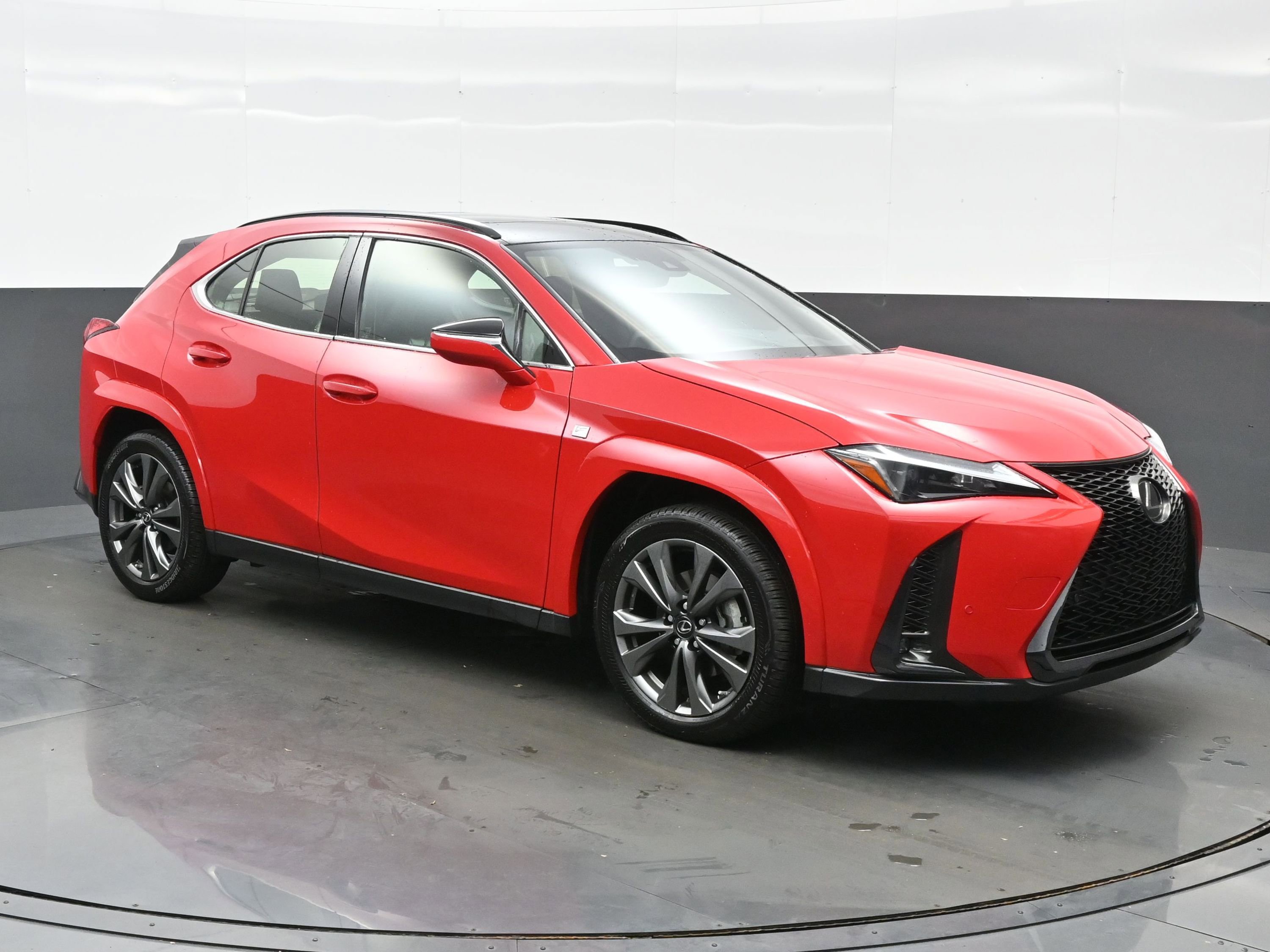 Used 2023 Lexus UX 250h F Sport image 8