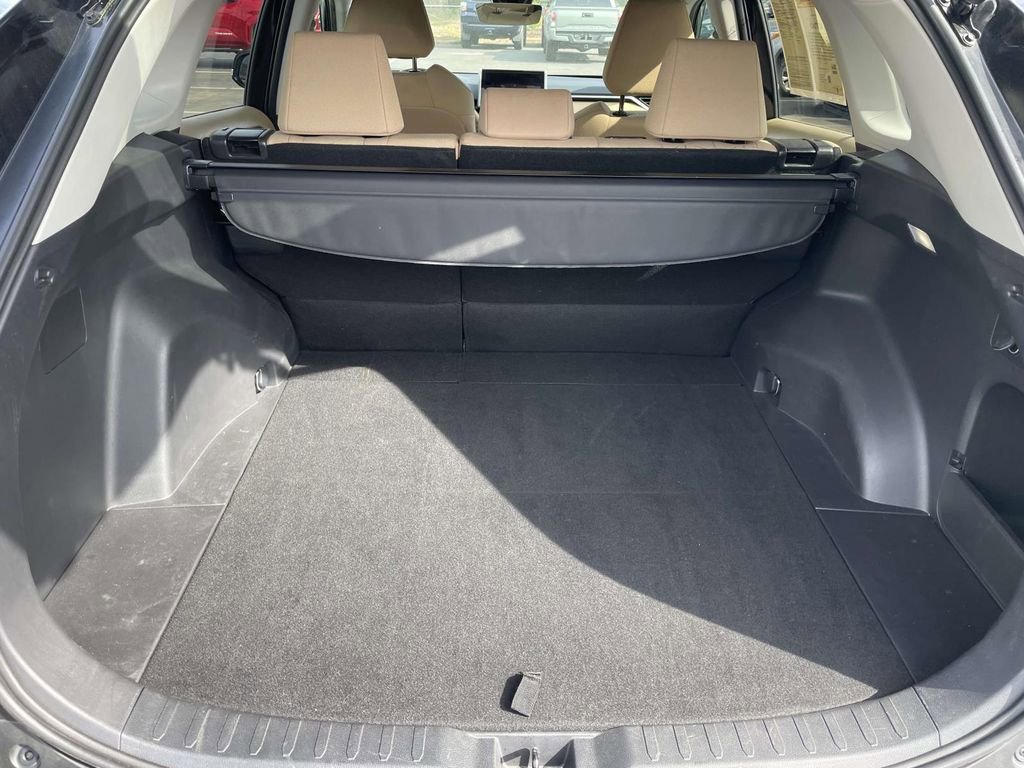 Used 2025 Toyota RAV4 XLE w/ Convenience Package image 49