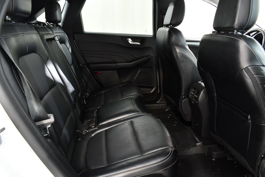 Used 2023 Ford Escape Platinum image 19