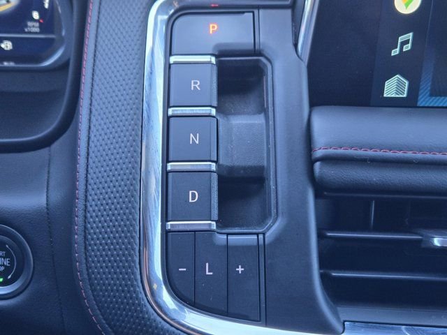 Used 2022 Chevrolet Tahoe RST w/ Luxury Package image 19