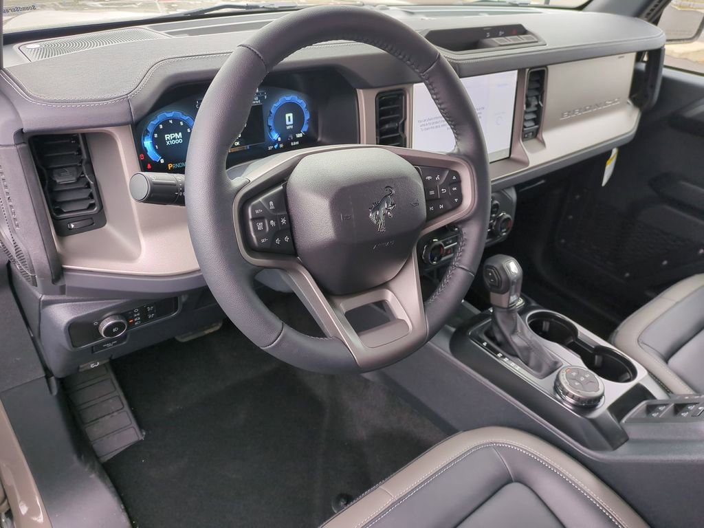 New 2026 Ford Bronco Outer Banks AWD/4WD image 10