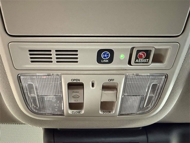 Used 2020 Honda Accord Touring image 27