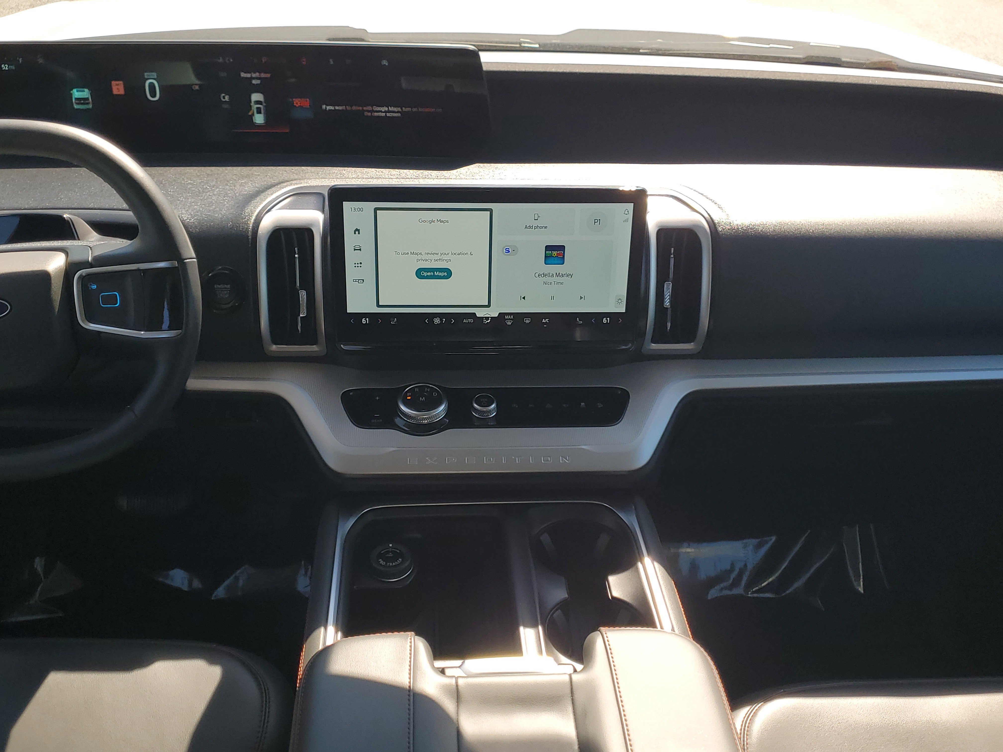 Certified 2025 Ford Expedition Active image 17