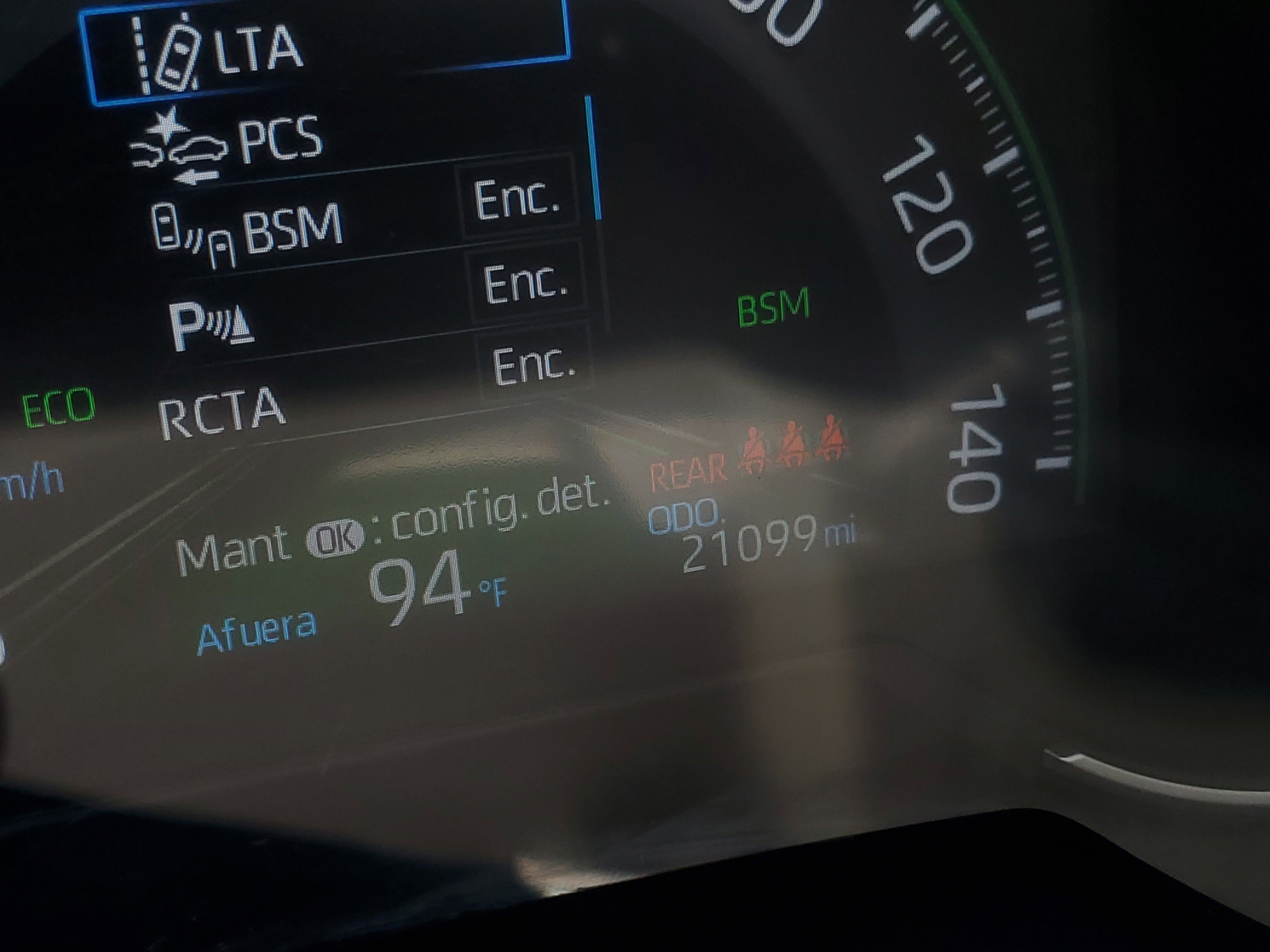 Used 2023 Toyota RAV4 XLE Premium FWD image 27