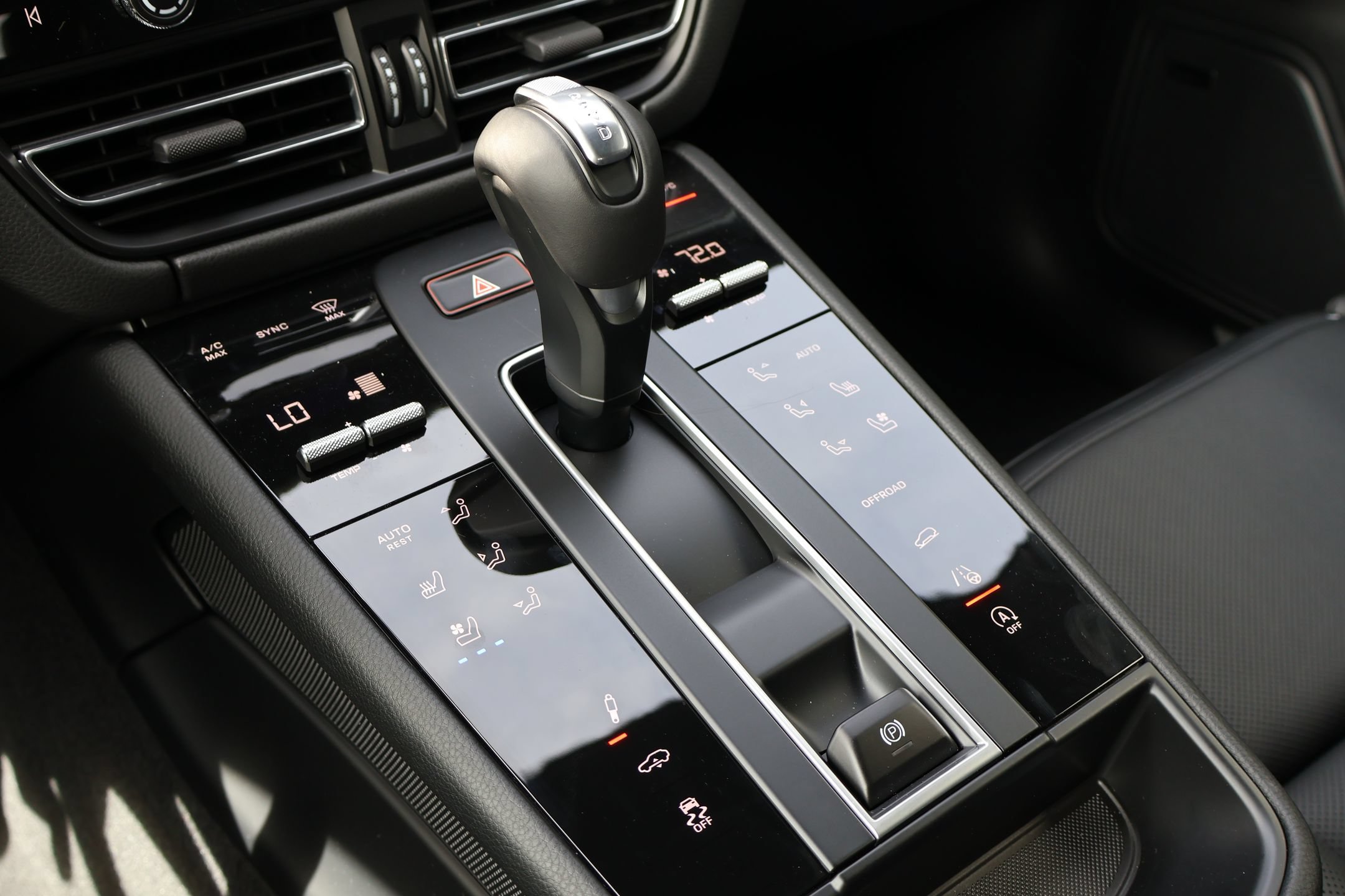 New 2026 Porsche Macan S AWD/4WD image 20