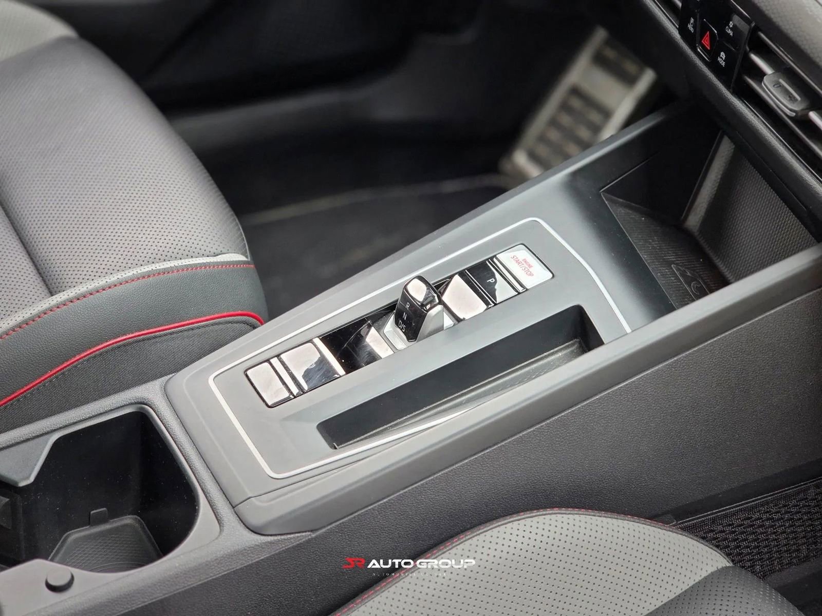 Used 2022 Volkswagen GTI Autobahn image 21