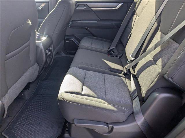 New 2025 GMC Acadia Elevation w/ Black Edition AWD/4WD image 16