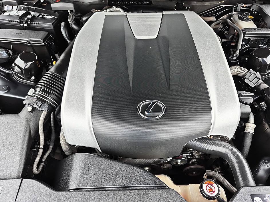 Used 2017 Lexus GS 350 w/ Luxury Package RWD image 37