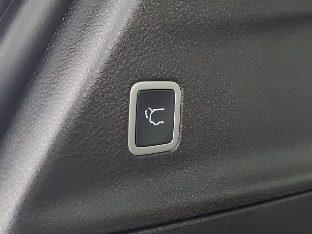 New 2026 Chrysler Pacifica Select image 10