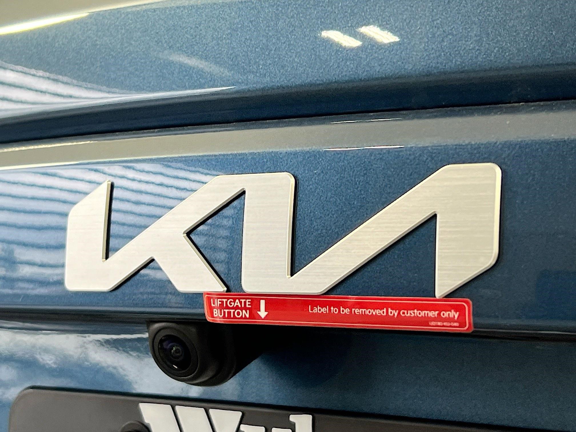 New 2025 Kia Niro EX image 32