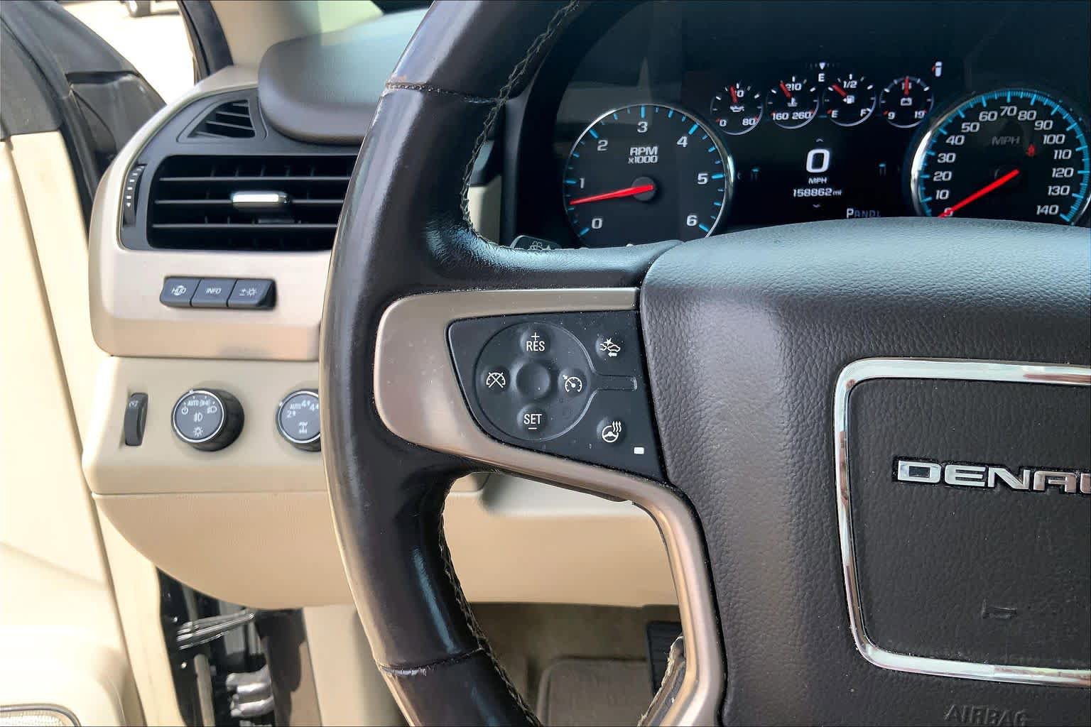 Used 2017 GMC Yukon Denali w/ Open Road Package AWD/4WD image 22