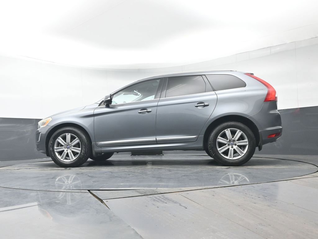 Used 2017 Volvo XC60 T5 Inscription w/ Preferred Option Package image 32