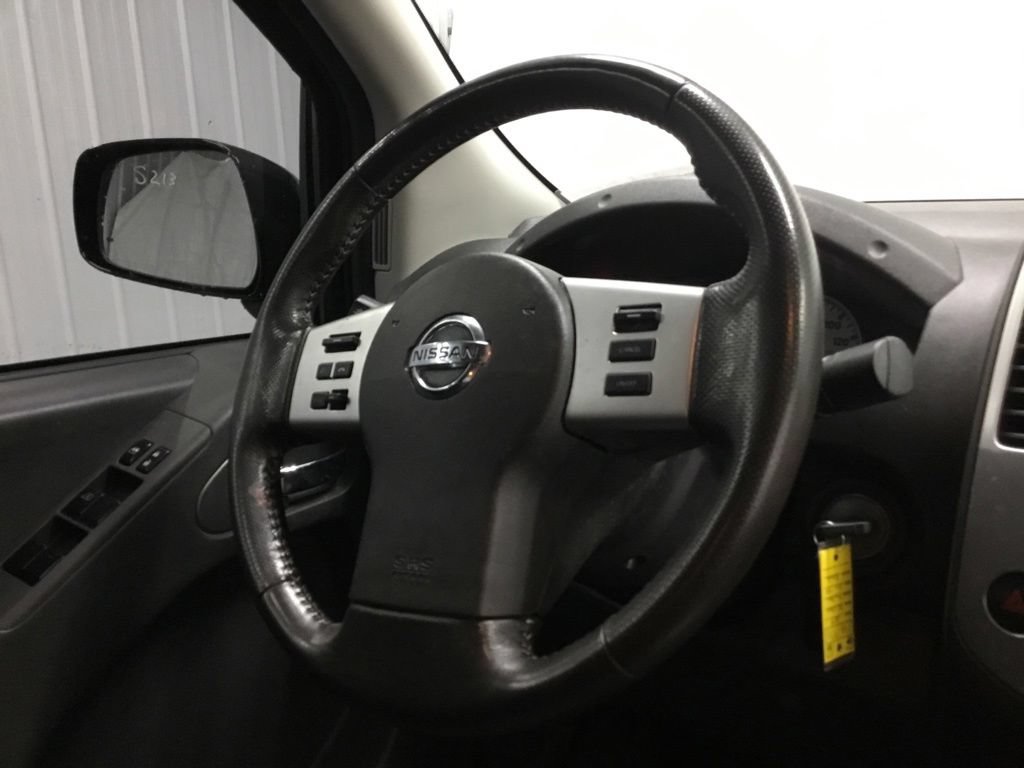 Used 2019 Nissan Frontier PRO-4X AWD/4WD image 27