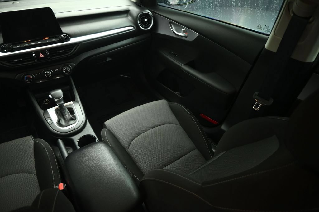 Used 2023 Kia Forte LXS w/ LXS Technology Package FWD image 46