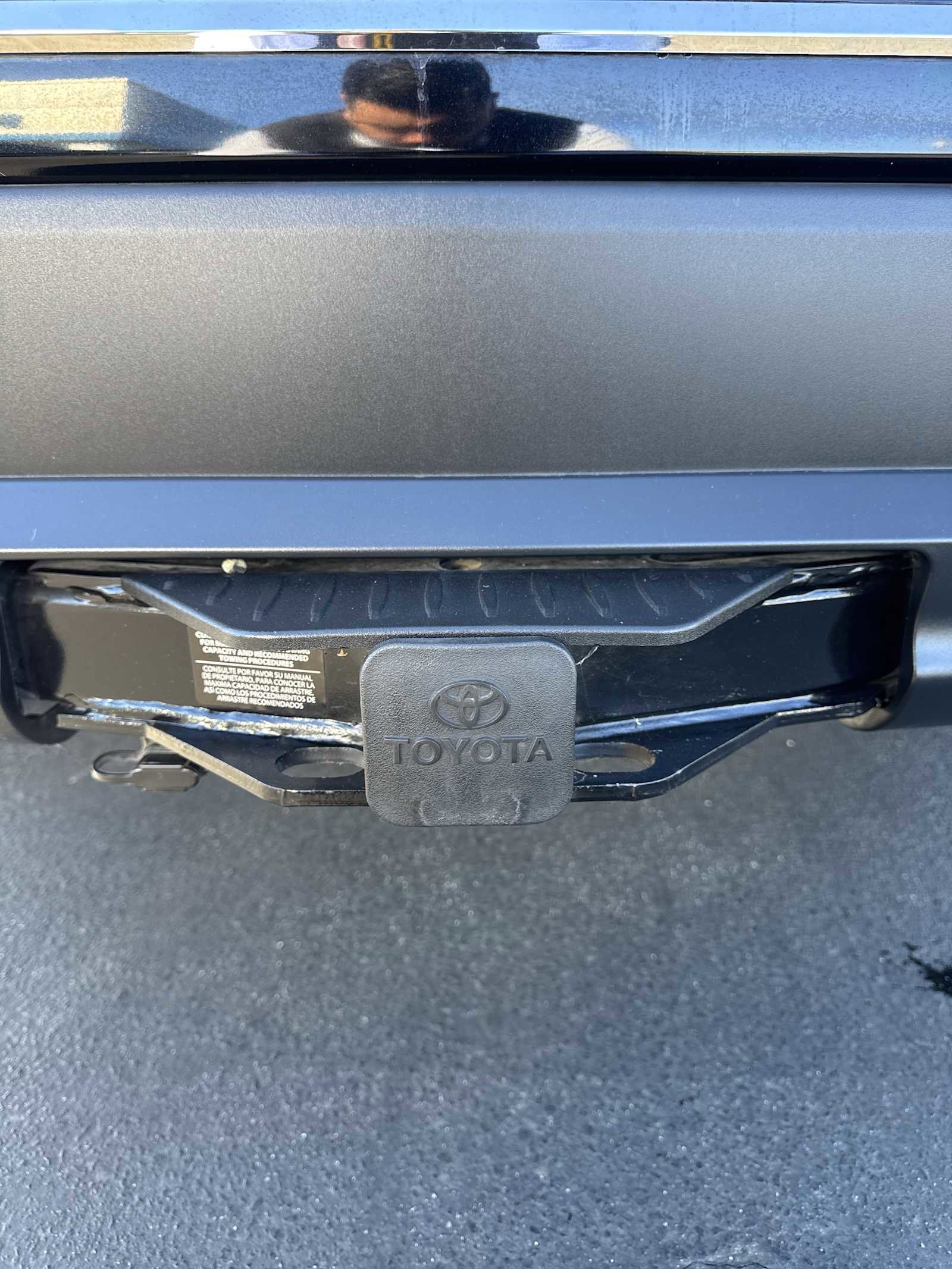 Used 2023 Toyota Highlander XLE image 12