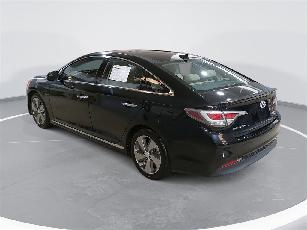 Used 2016 Hyundai Sonata Limited w/ Option Group 02 image 7