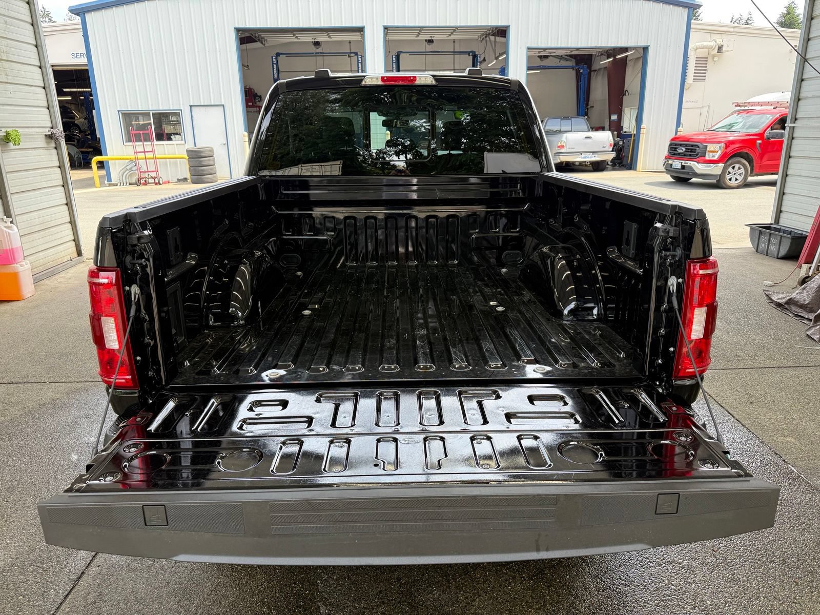 Used 2023 Ford F150 XLT w/ Equipment Group 302A High AWD/4WD image 7