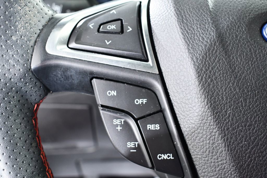 Used 2022 Ford Edge ST-Line image 30