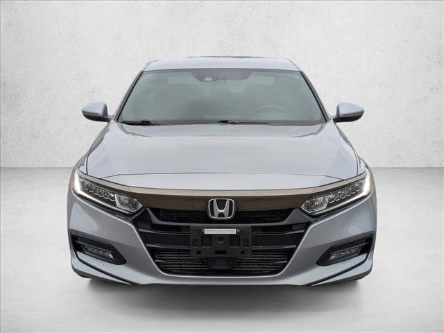 Used 2018 Honda Accord Sport image 2