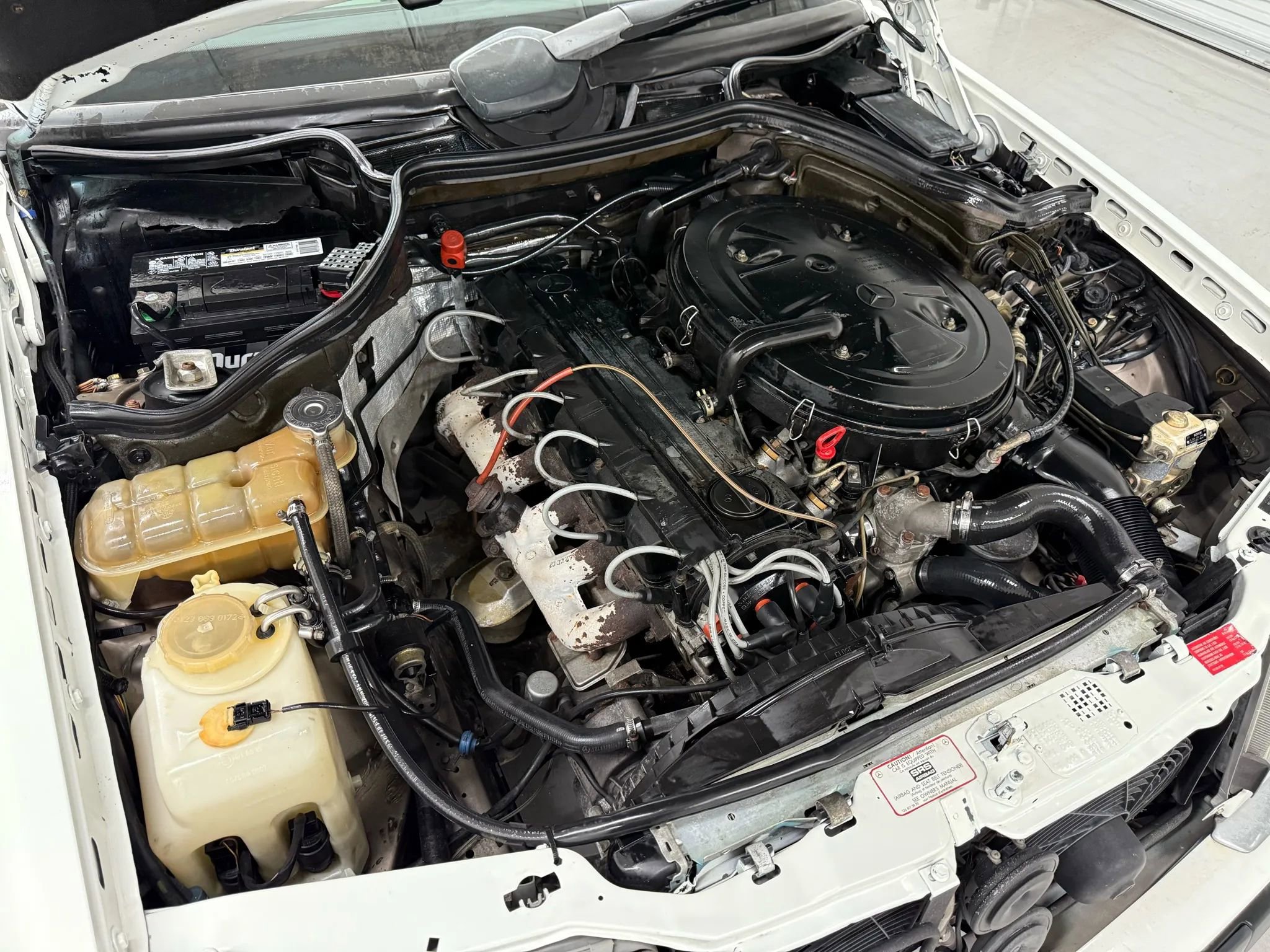 Used 1990 Mercedes-Benz 300 E 3.0 image 43