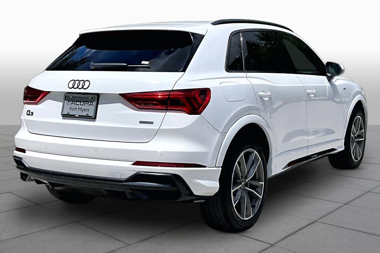 Used 2021 Audi Q3 2.0T Premium w/ Convenience Package AWD/4WD image 13