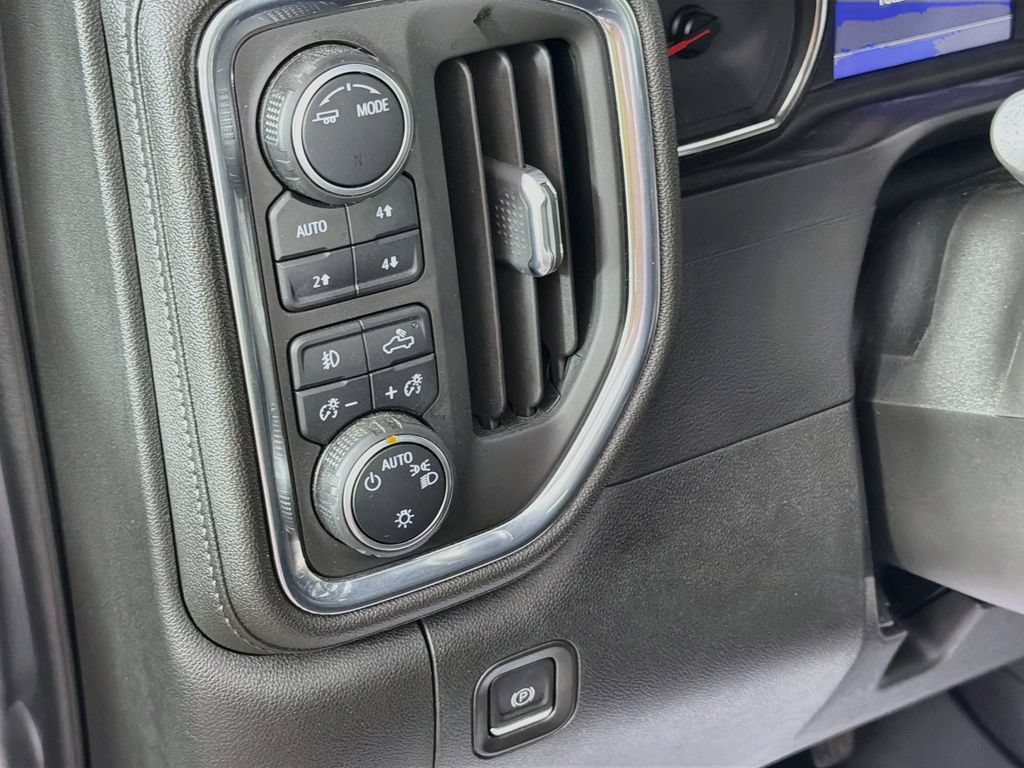 Used 2022 Chevrolet Silverado 1500 RST w/ True North Edition Plus AWD/4WD image 10