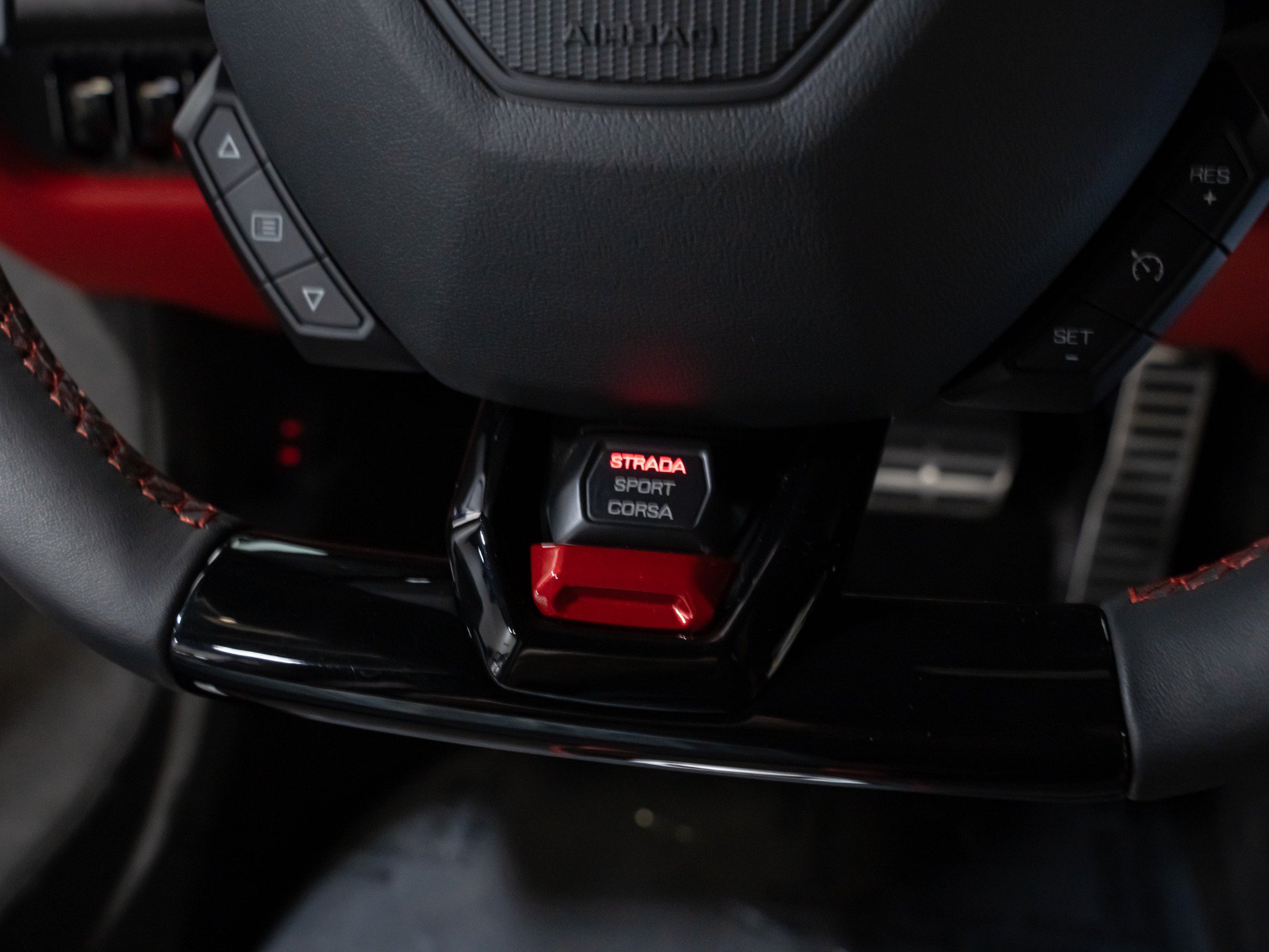 Used 2024 Lamborghini Huracan Tecnica RWD image 46