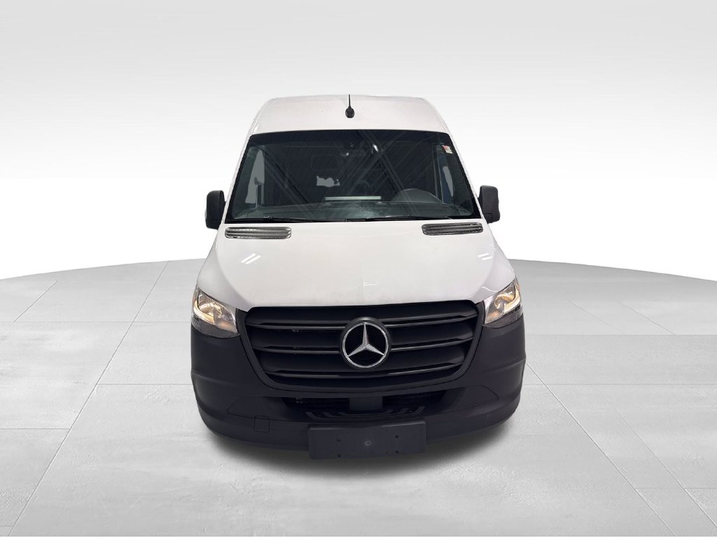 Used 2024 Mercedes-Benz Sprinter 2500 image 51