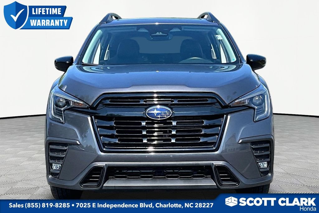 Used 2024 Subaru Ascent Onyx Edition AWD/4WD image 2