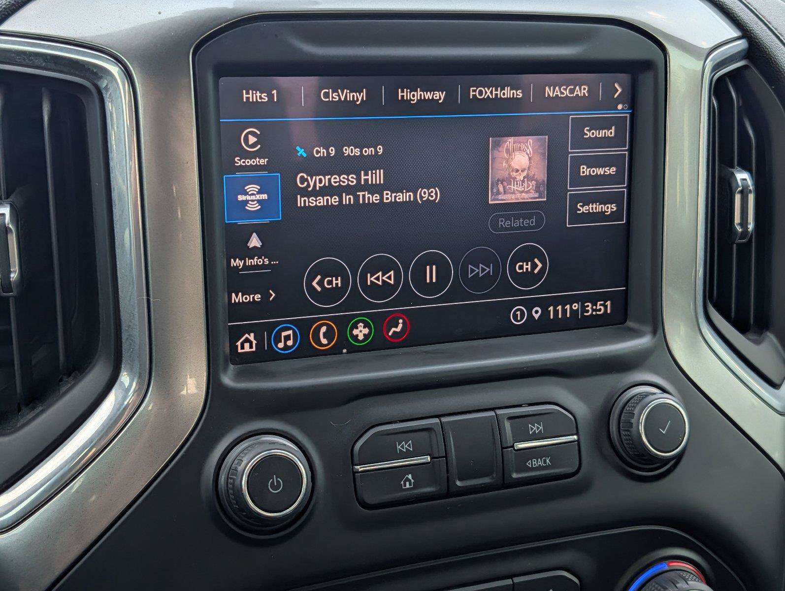 Used 2021 Chevrolet Silverado 1500 LT Trail Boss w/ Convenience Package II AWD/4WD image 18