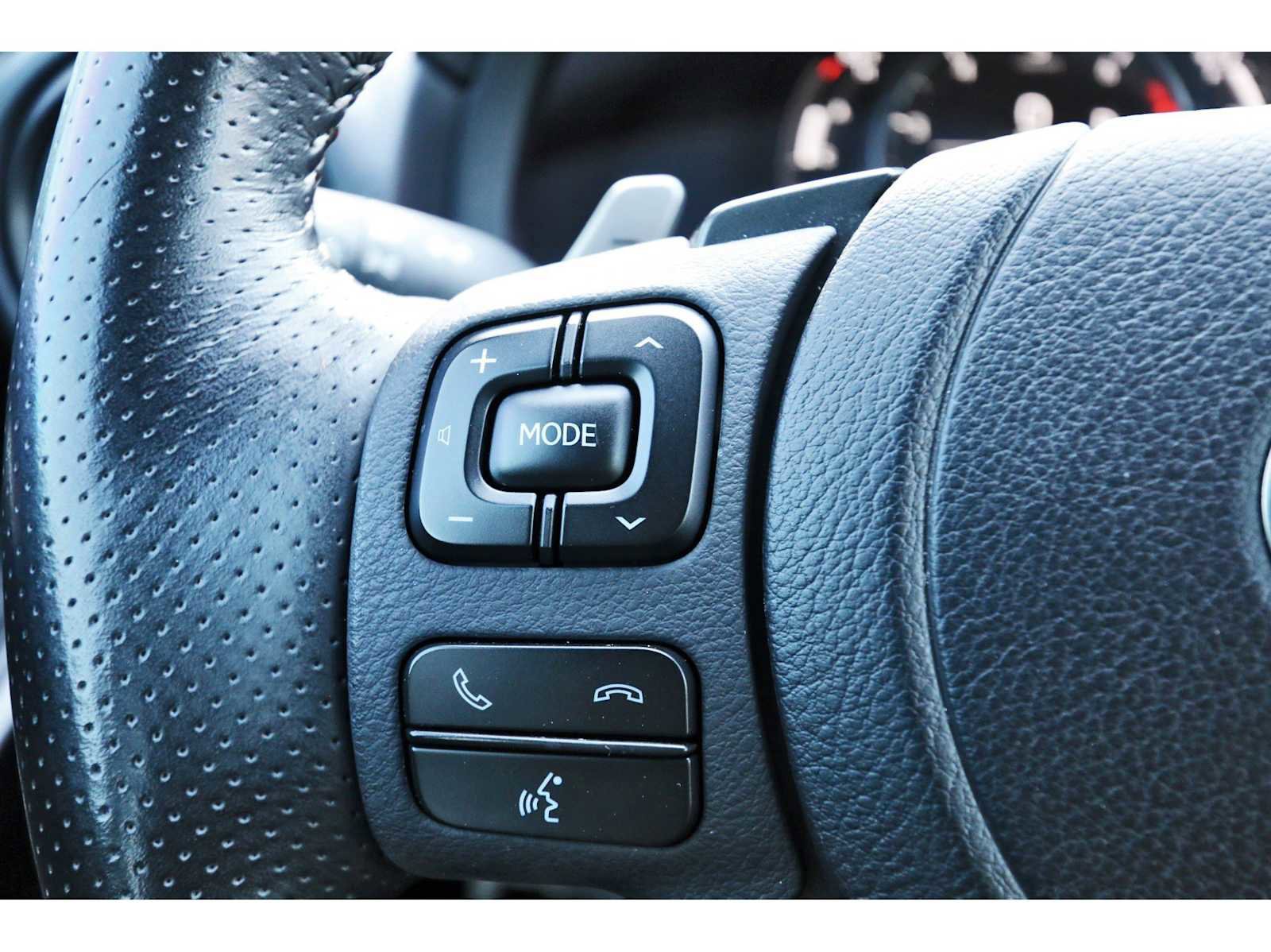 Used 2023 Lexus IS 350 F Sport w/ Navigation Package image 15