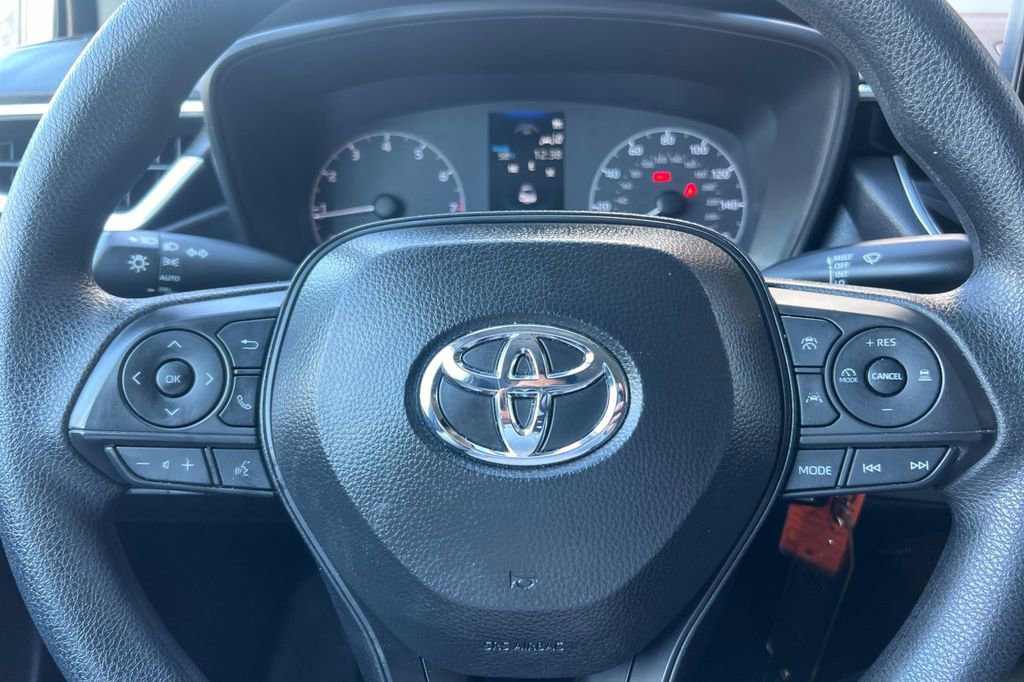 Certified 2025 Toyota Corolla LE image 23