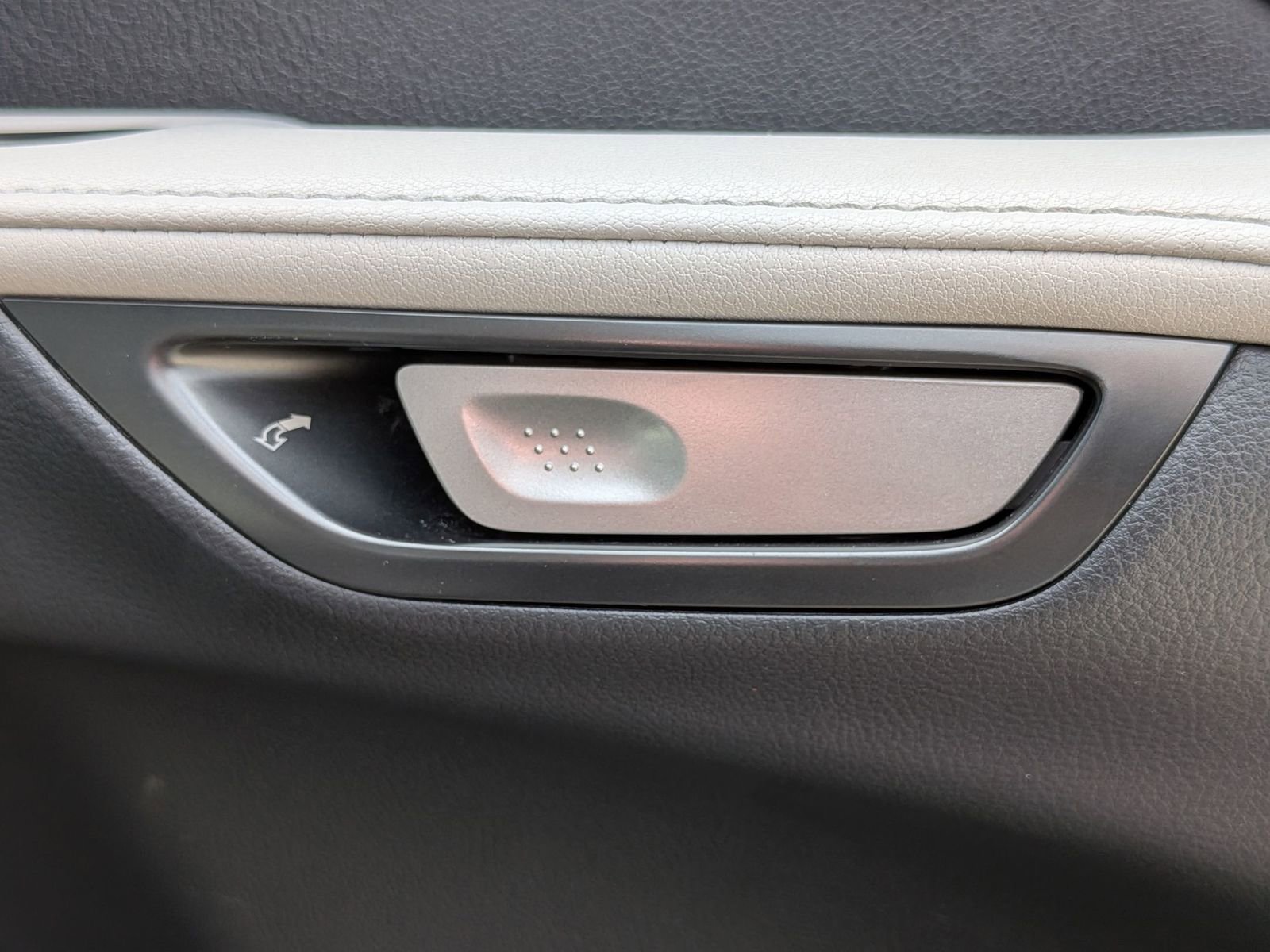 Used 2024 Lexus RX 350 Premium w/ Convenience Package image 36