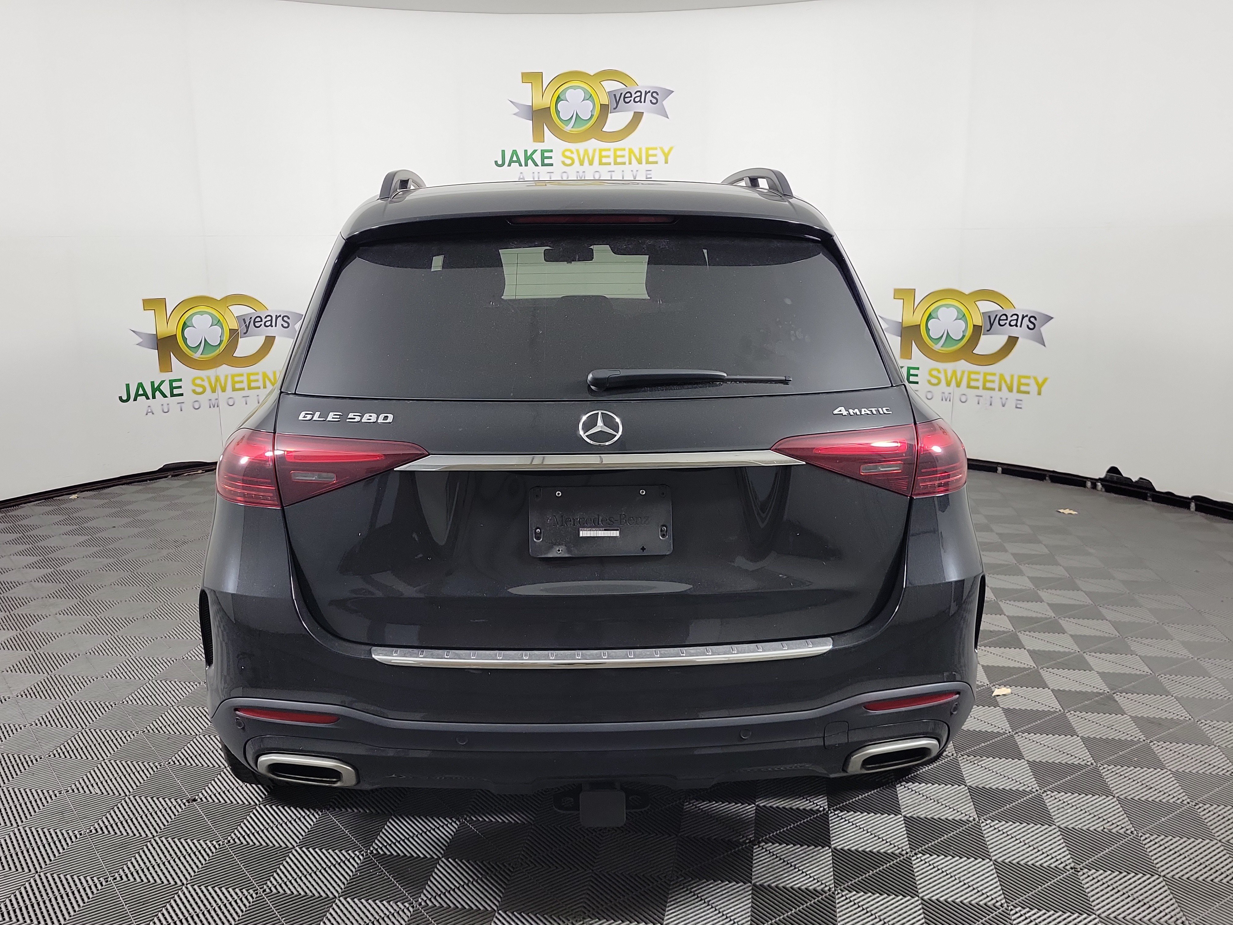 Used 2024 Mercedes-Benz GLE 580 4MATIC image 3