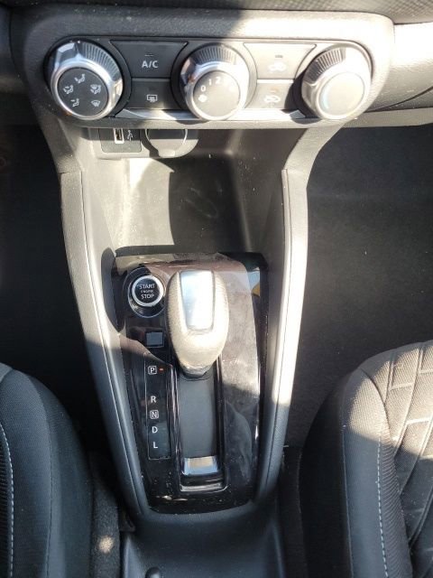 Used 2022 Nissan Kicks S FWD image 23