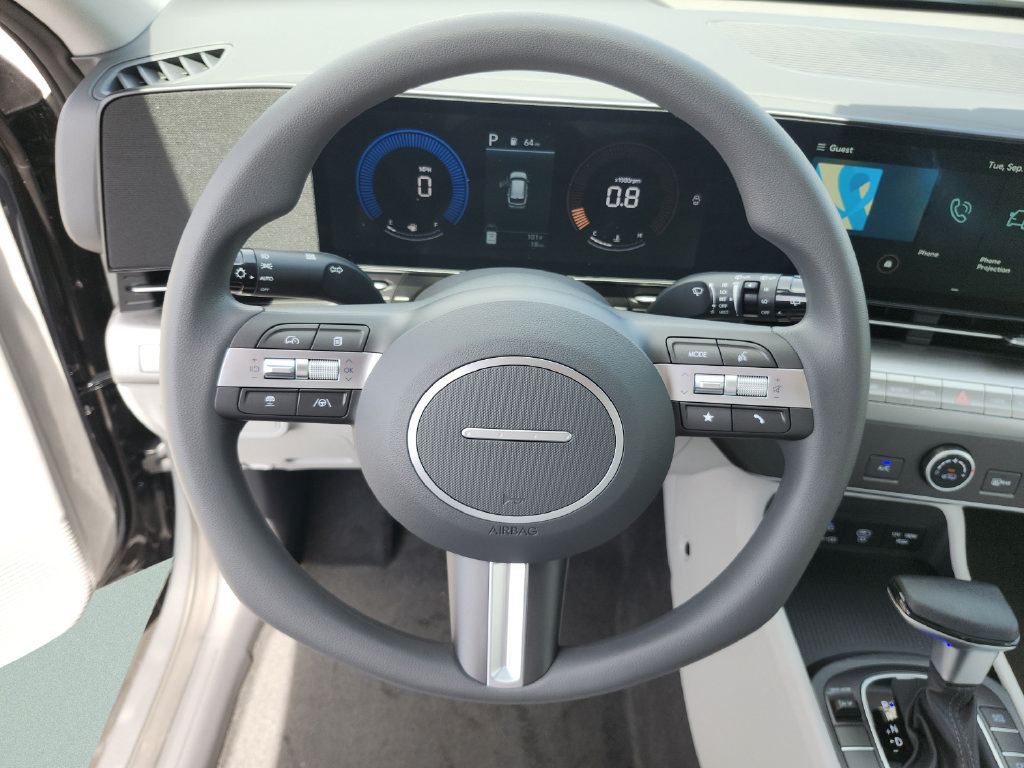 New 2027 Hyundai Kona SE FWD image 33