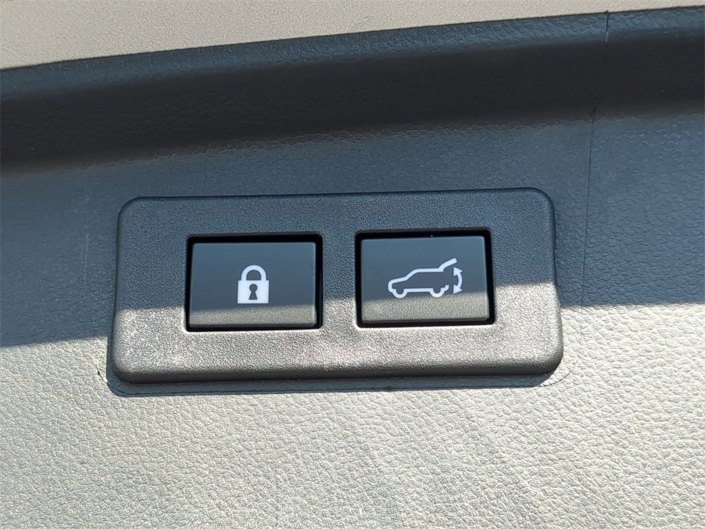 Certified 2025 Subaru Outback Premium w/ Popular Package #1 image 10